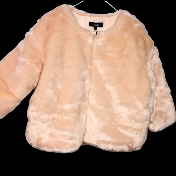 NWT_Women's Blush Formal Faux Fur Jacket__NWT - Picture 4 of 10